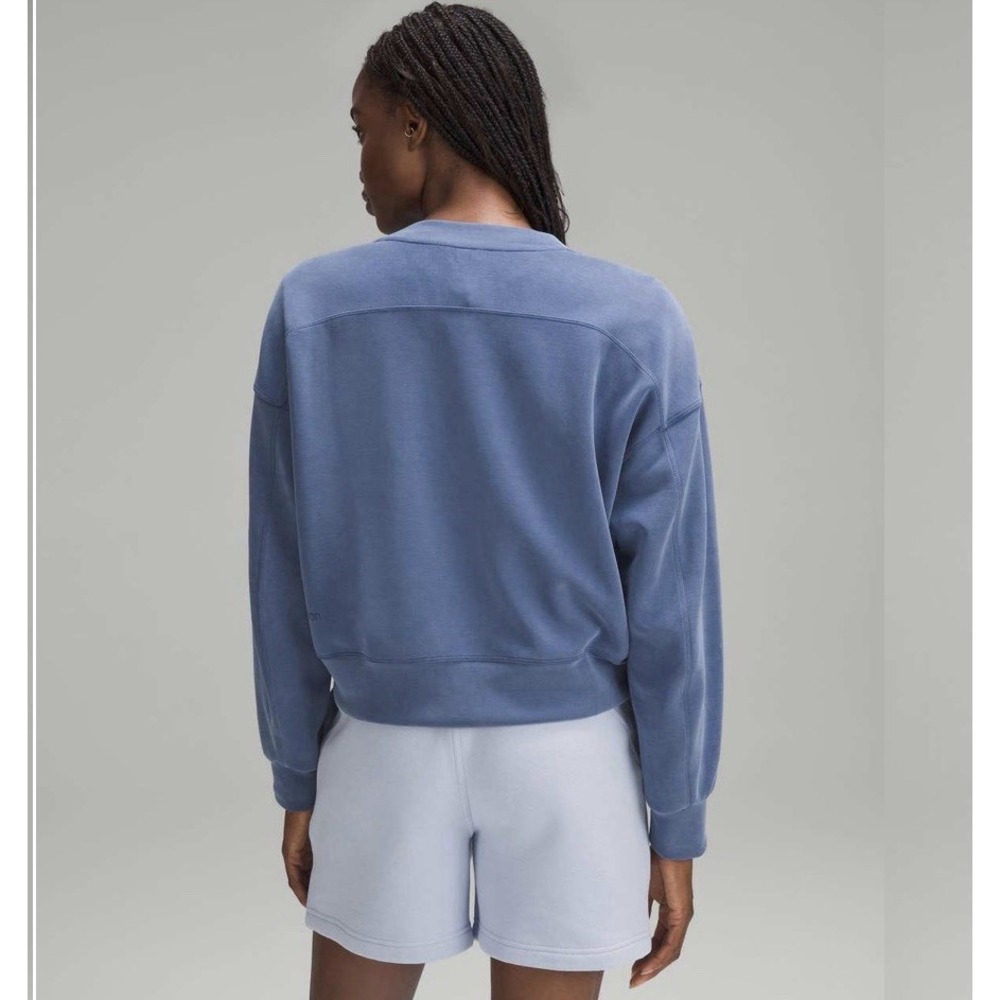 Lululemon Softstreme Perfectly Oversized Cropped Crew Pitch Blue Size 4 Perfect - Picture 2 of 13